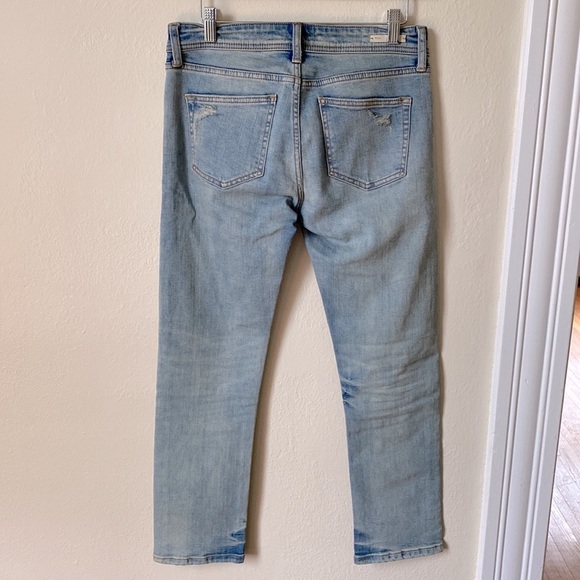 Pilcro Slim Straight Lightwash Jean - Picture 5 of 5